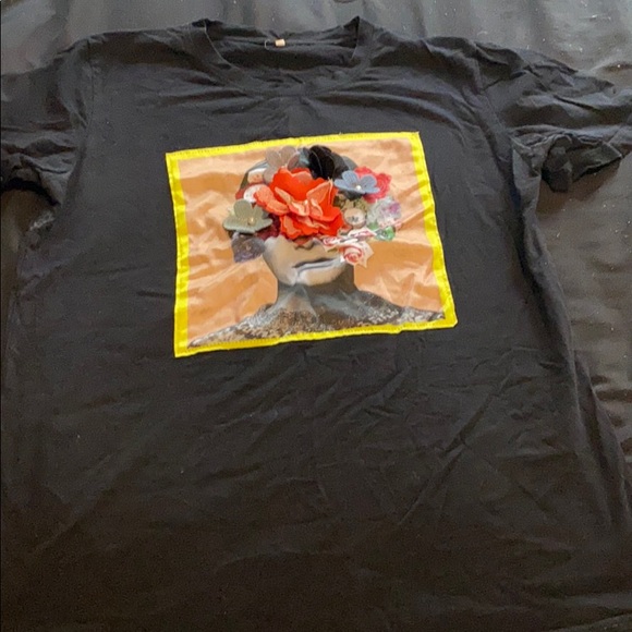 Flower Shirt - Picture 2 of 3